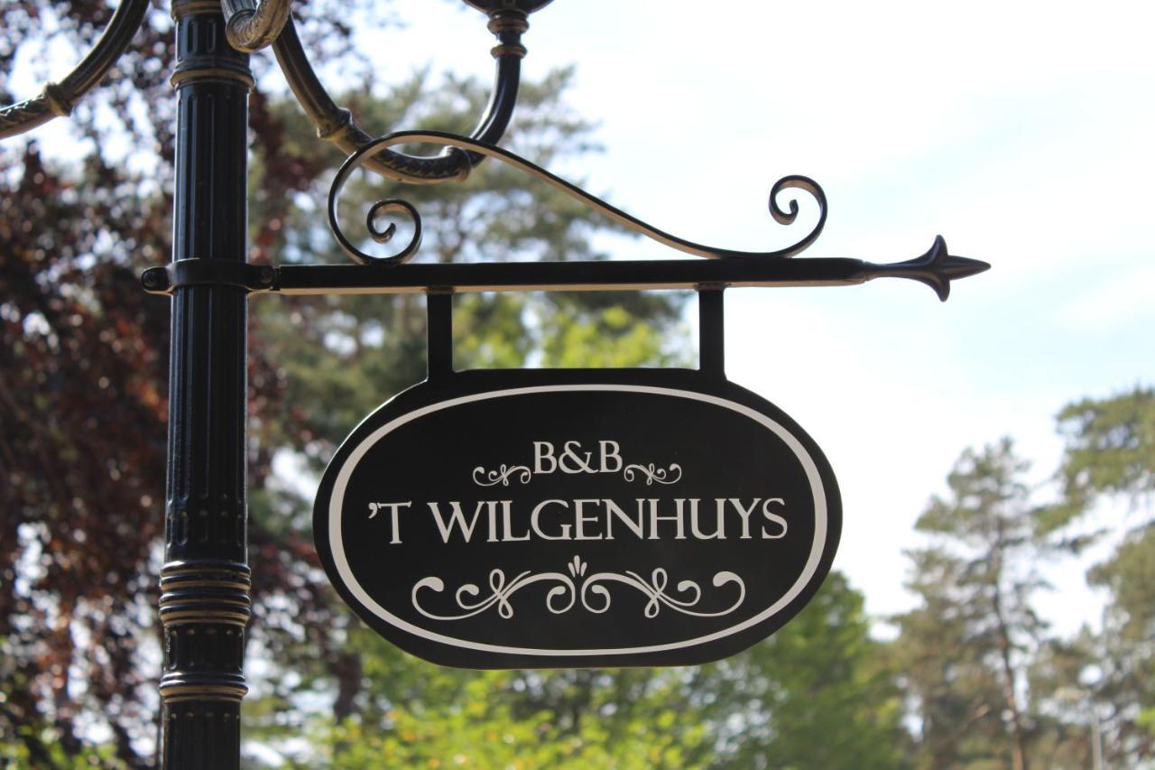 Hotel 'T Wilgenhuys Lommel Esterno foto