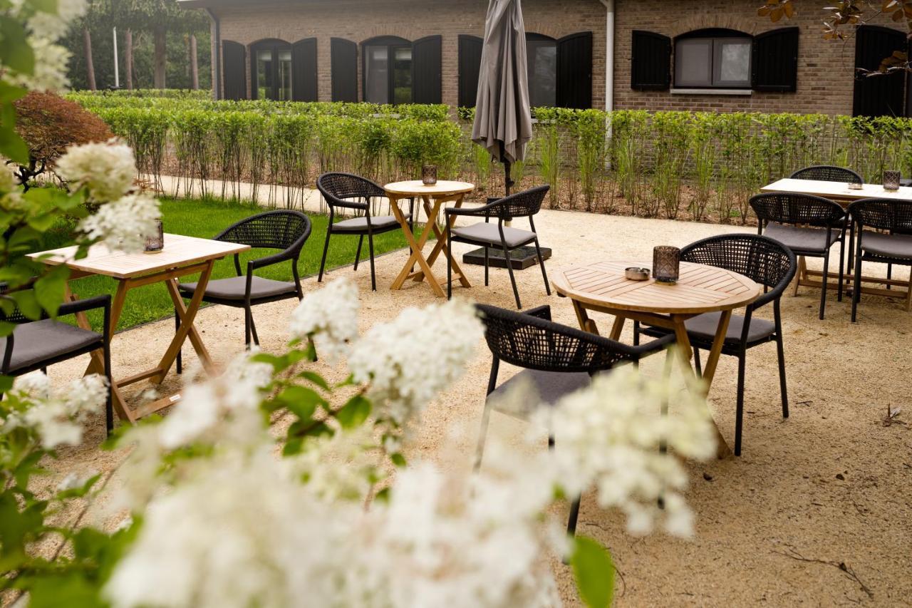 Hotel 'T Wilgenhuys Lommel Esterno foto
