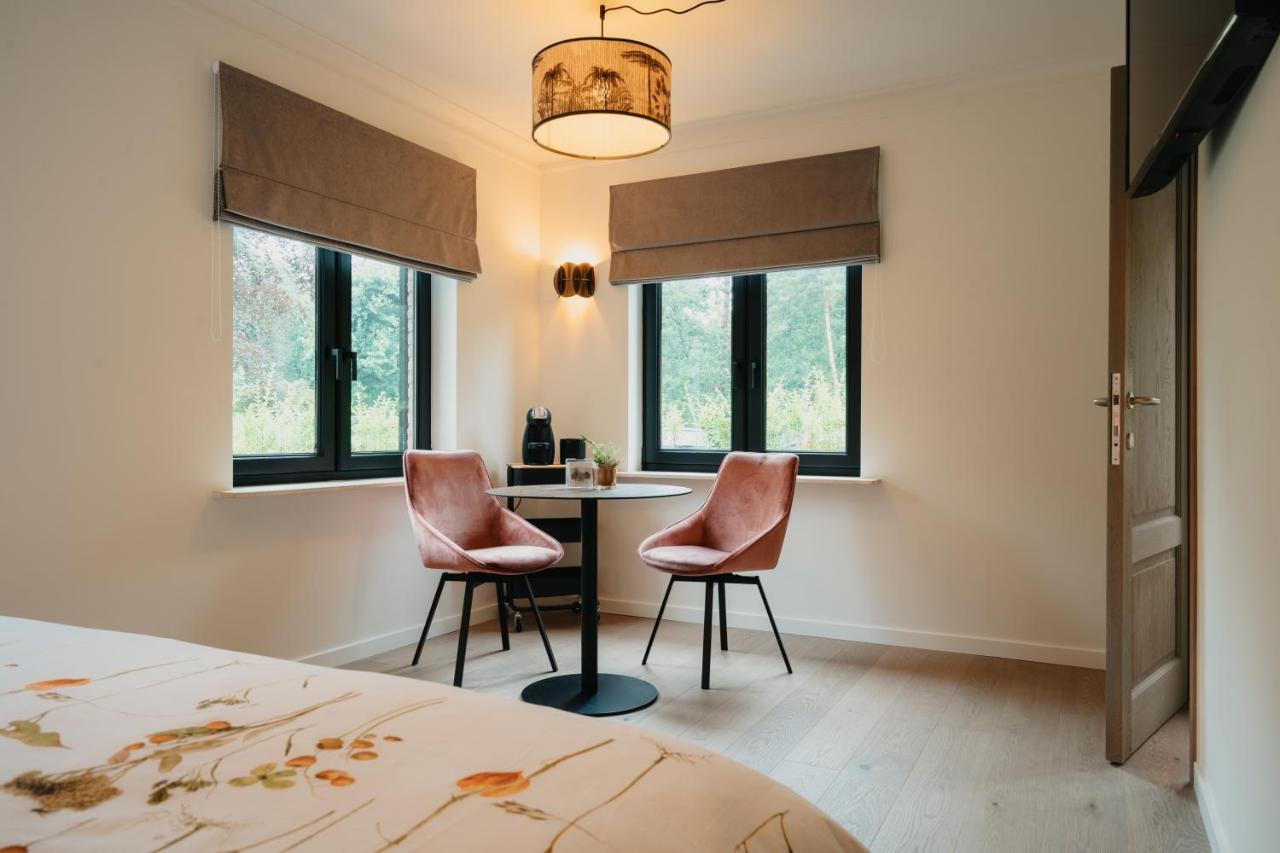 Hotel 'T Wilgenhuys Lommel Esterno foto